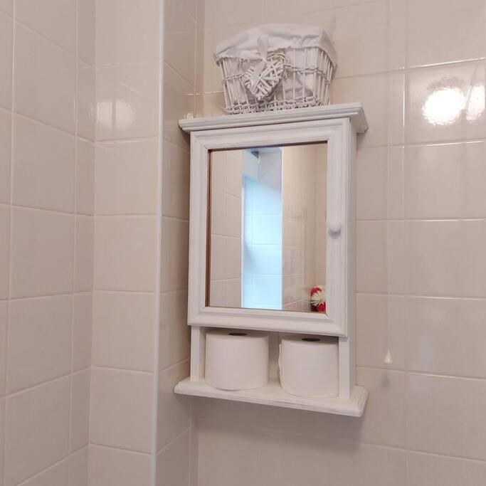 Cheerful, Cosy, One Bedroom Home With Patio And Parking Newbury  Luaran gambar
